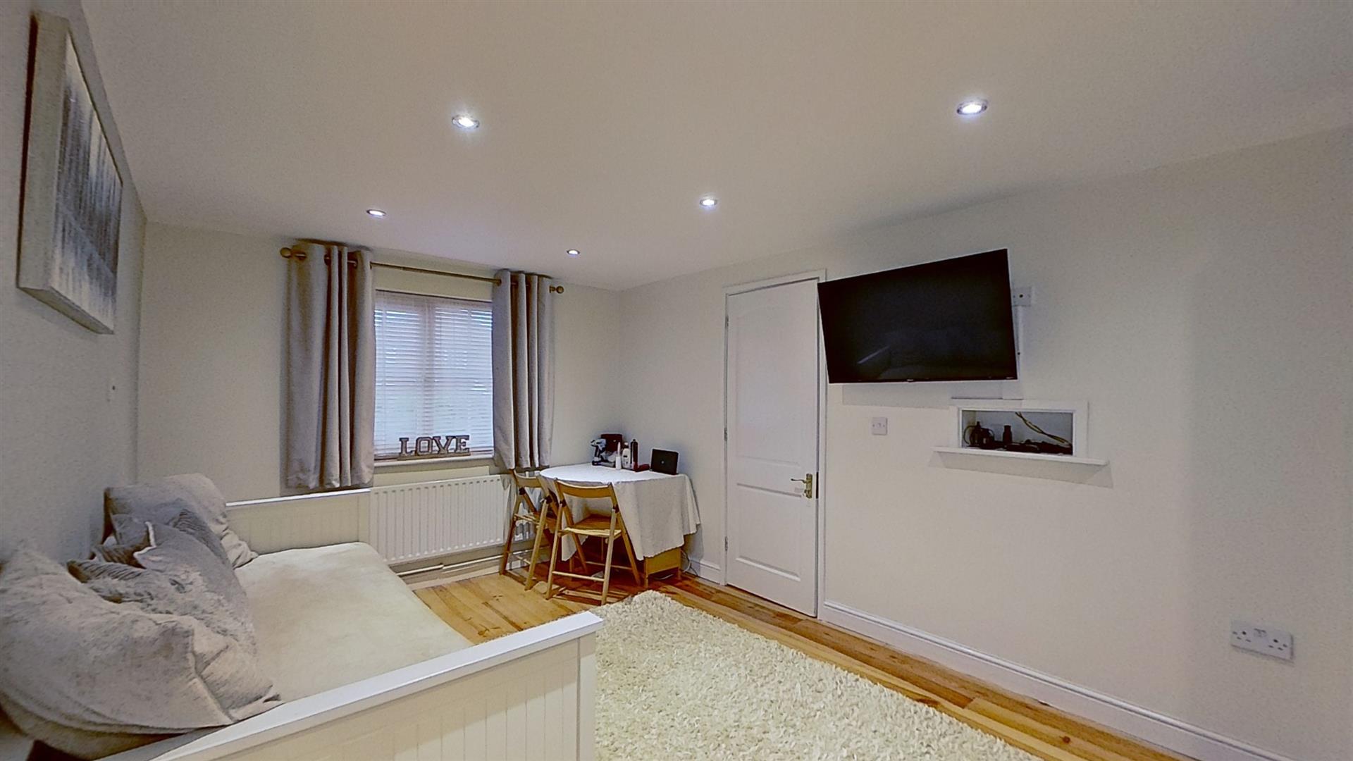 Hainault Avenue, Giffard Park, Milton Keynes